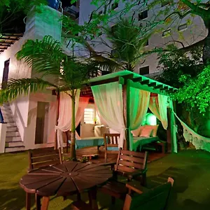 Marina Dos Anjos Bed and breakfast